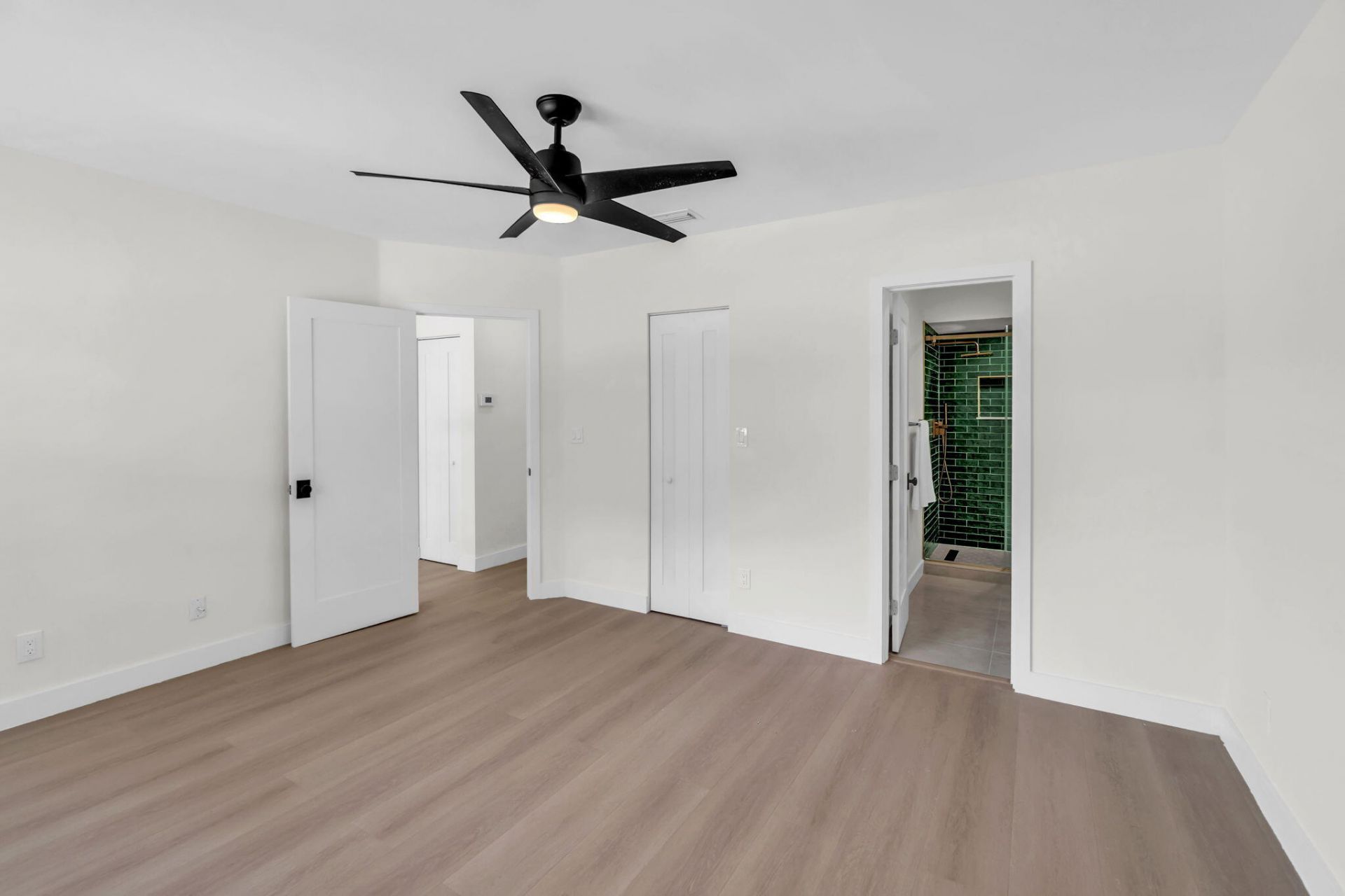 176 NW 106th Terrace, Pembroke Pines, FL 33026 Photo