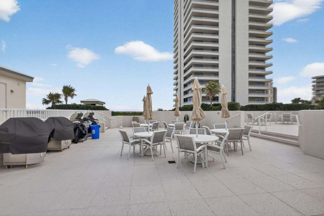 5510 N Ocean Drive, Unit 7B, Singer Island, FL 33404 Photo