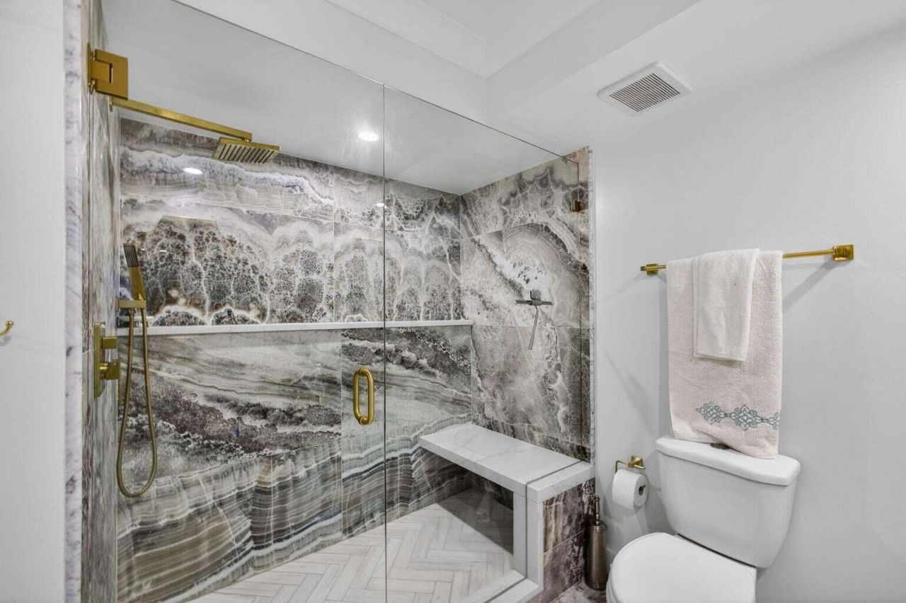 5510 N Ocean Drive, Unit 7B, Singer Island, FL 33404 Photo