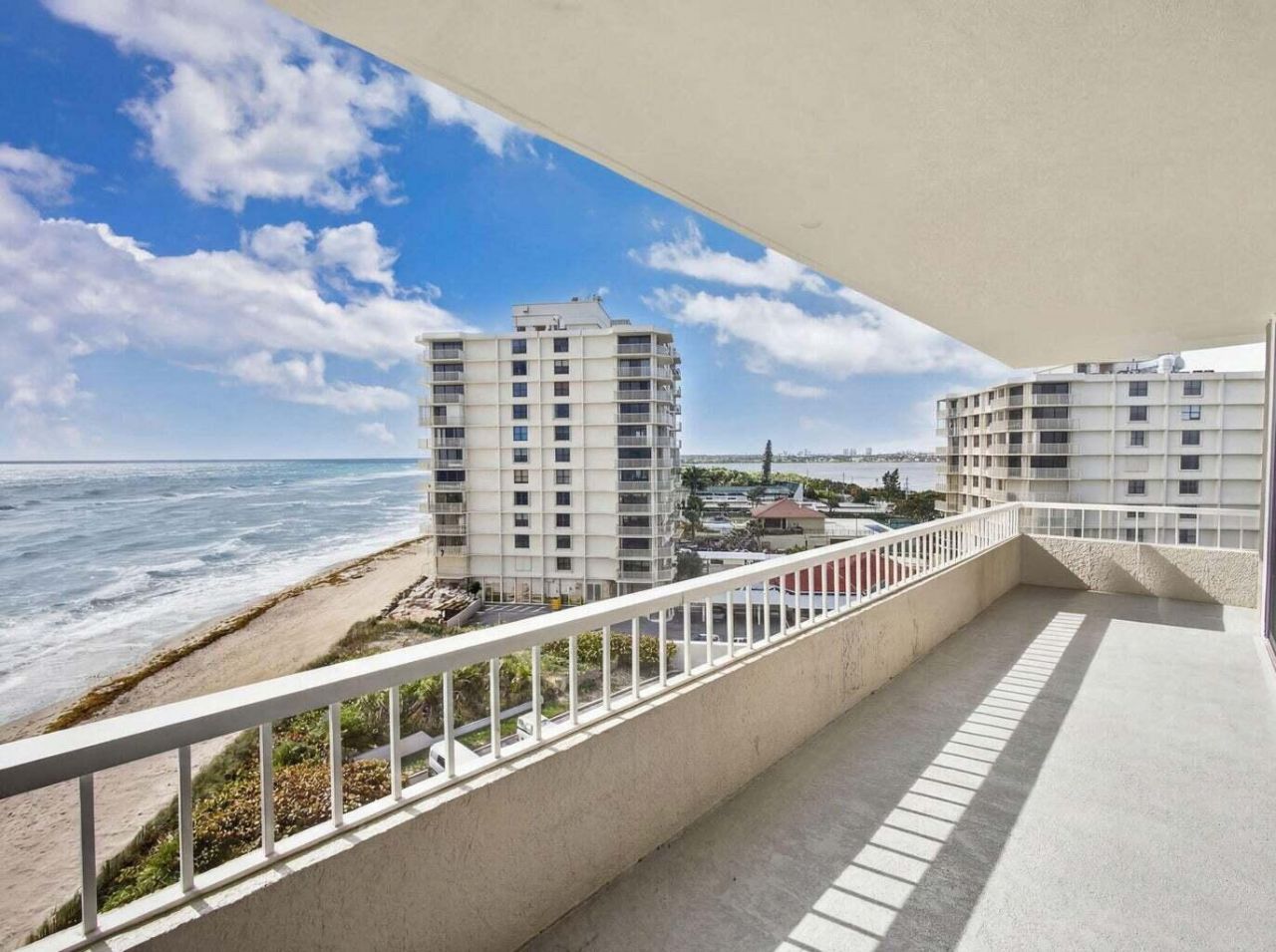 5510 N Ocean Drive, Unit 7B, Singer Island, FL 33404 Photo