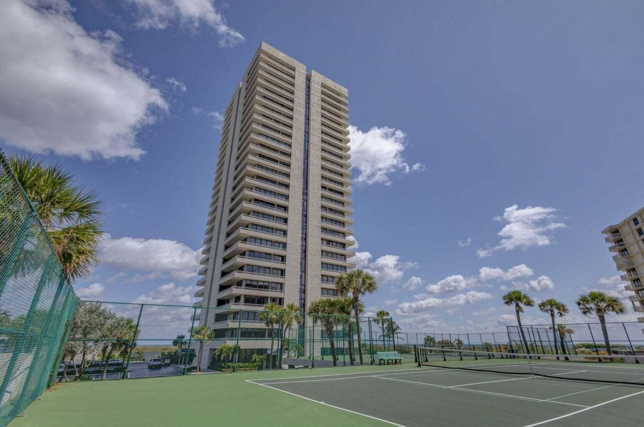 5510 N Ocean Drive, Unit 7B, Singer Island, FL 33404 Photo