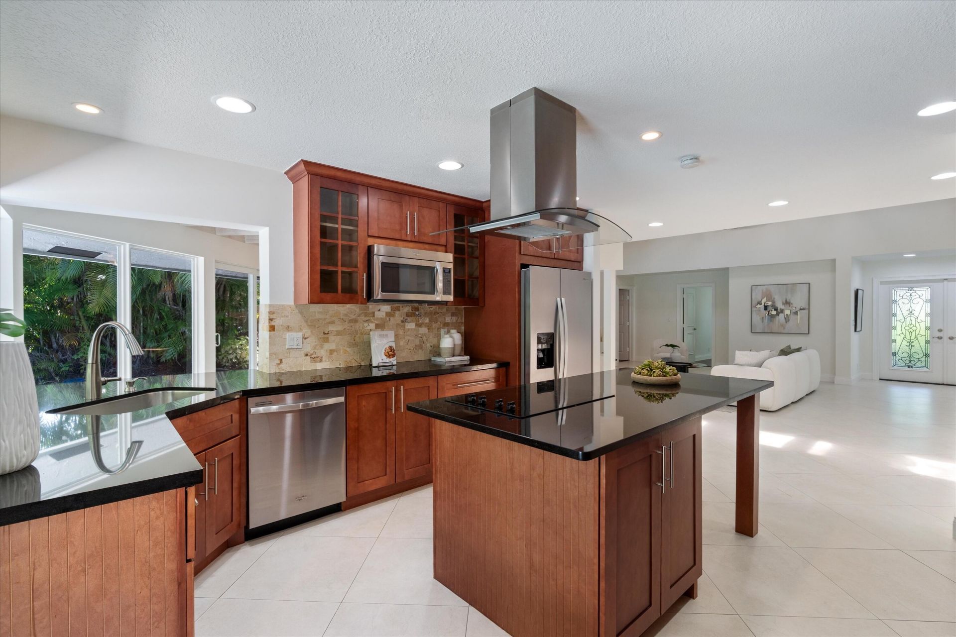 824 Foxpointe Circle, Delray Beach, FL 33445 Photo