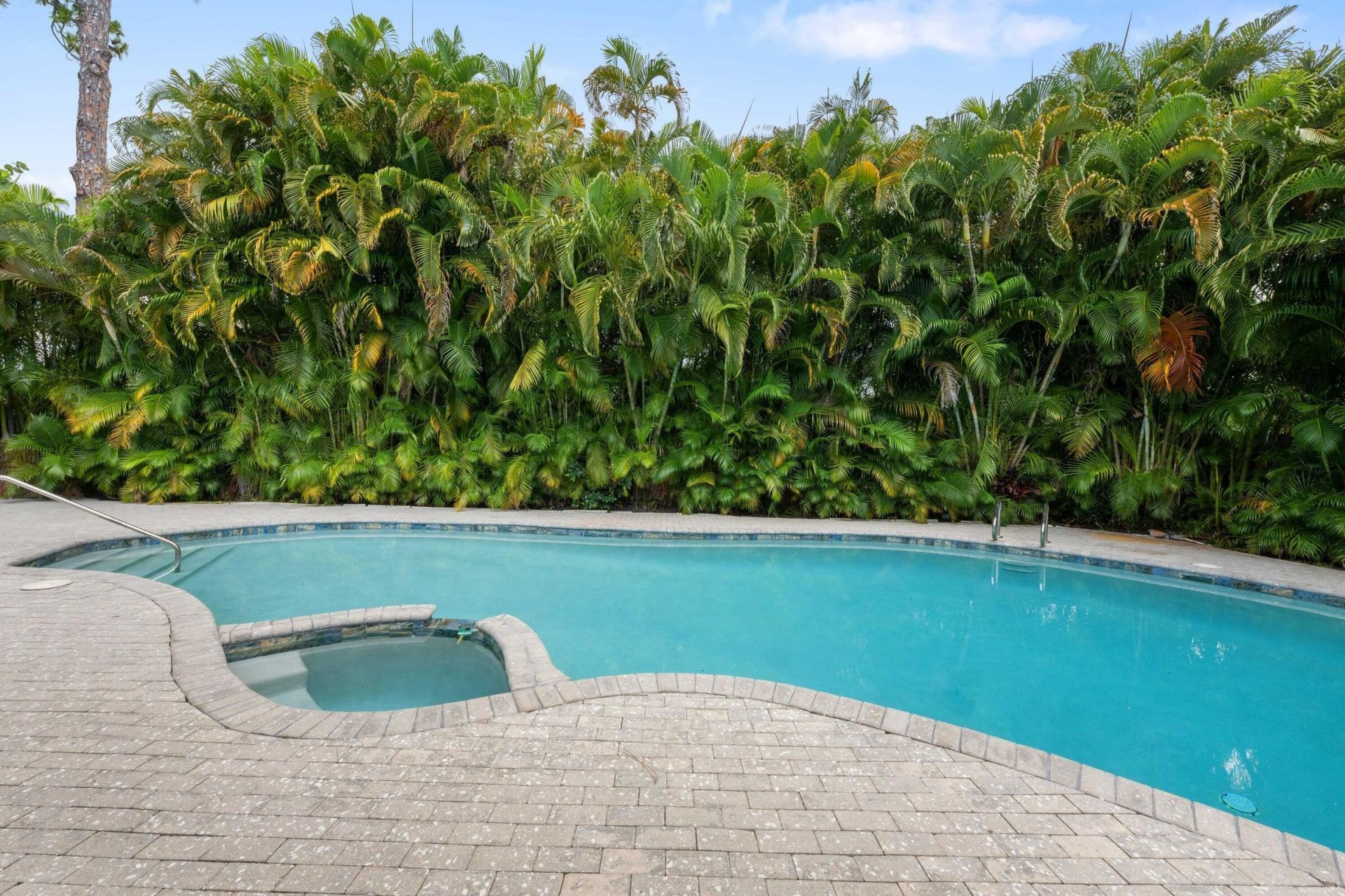 824 Foxpointe Circle, Delray Beach, FL 33445 Photo