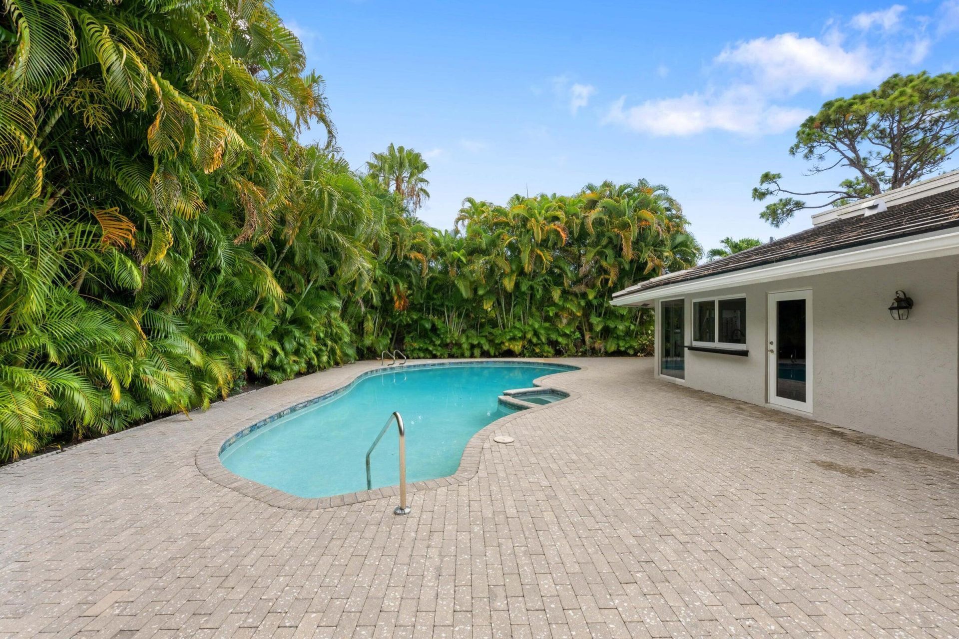 824 Foxpointe Circle, Delray Beach, FL 33445 Photo