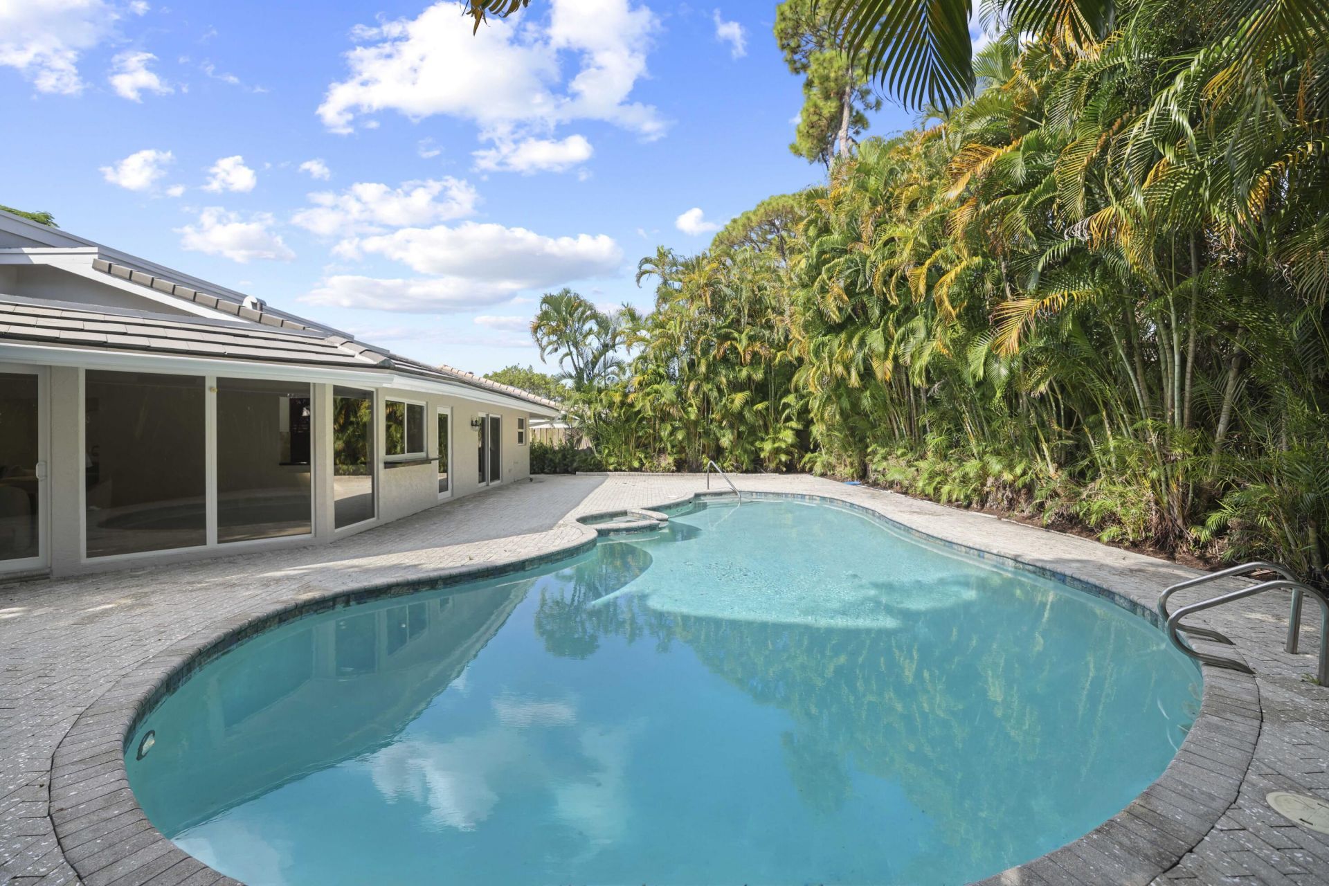 824 Foxpointe Circle, Delray Beach, FL 33445 Photo