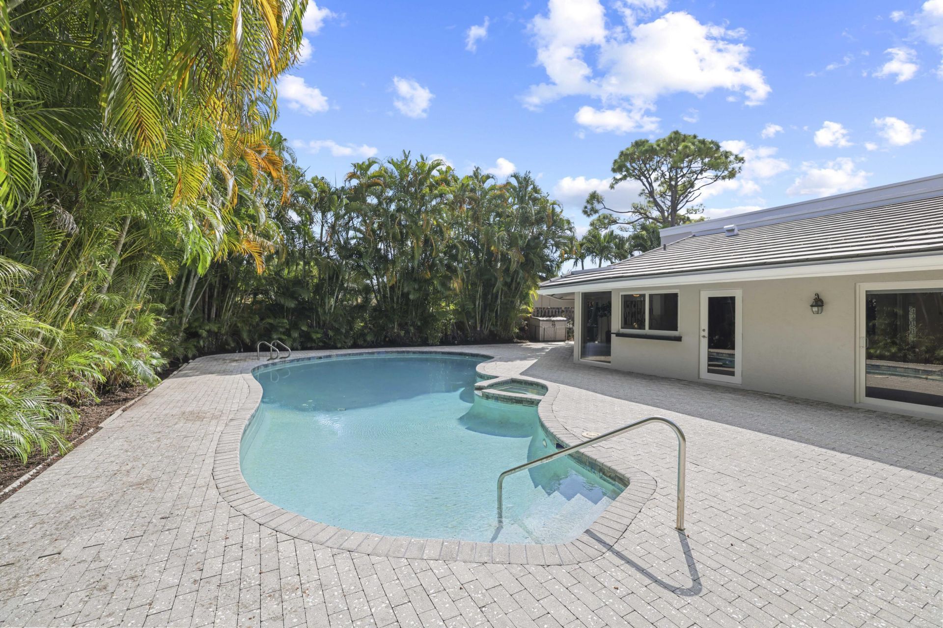 824 Foxpointe Circle, Delray Beach, FL 33445 Photo