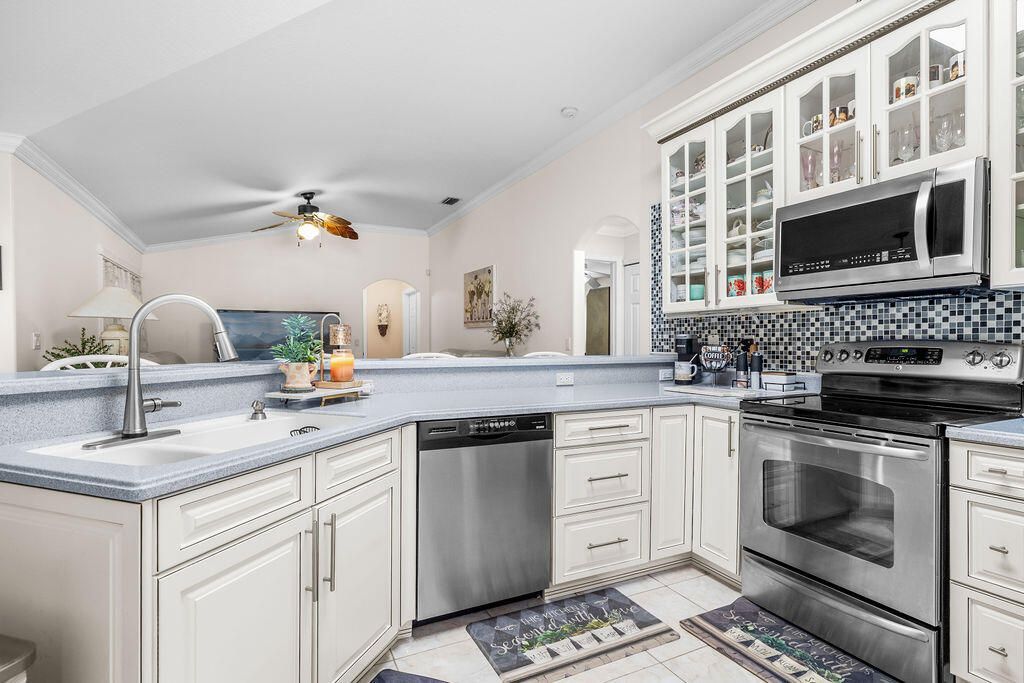 1871 SW Monterrey Lane, Port Saint Lucie, FL 34953 Photo