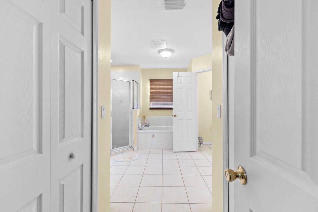 1871 SW Monterrey Lane, Port Saint Lucie, FL 34953 Photo