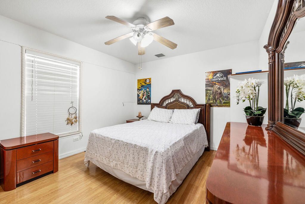 1871 SW Monterrey Lane, Port Saint Lucie, FL 34953 Photo