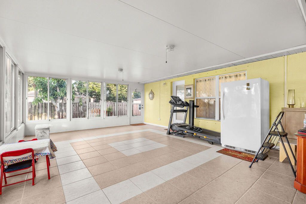 1871 SW Monterrey Lane, Port Saint Lucie, FL 34953 Photo