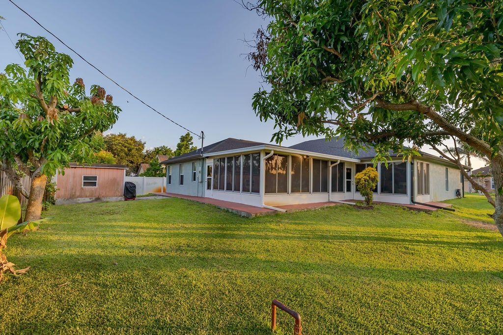 1871 SW Monterrey Lane, Port Saint Lucie, FL 34953 Photo