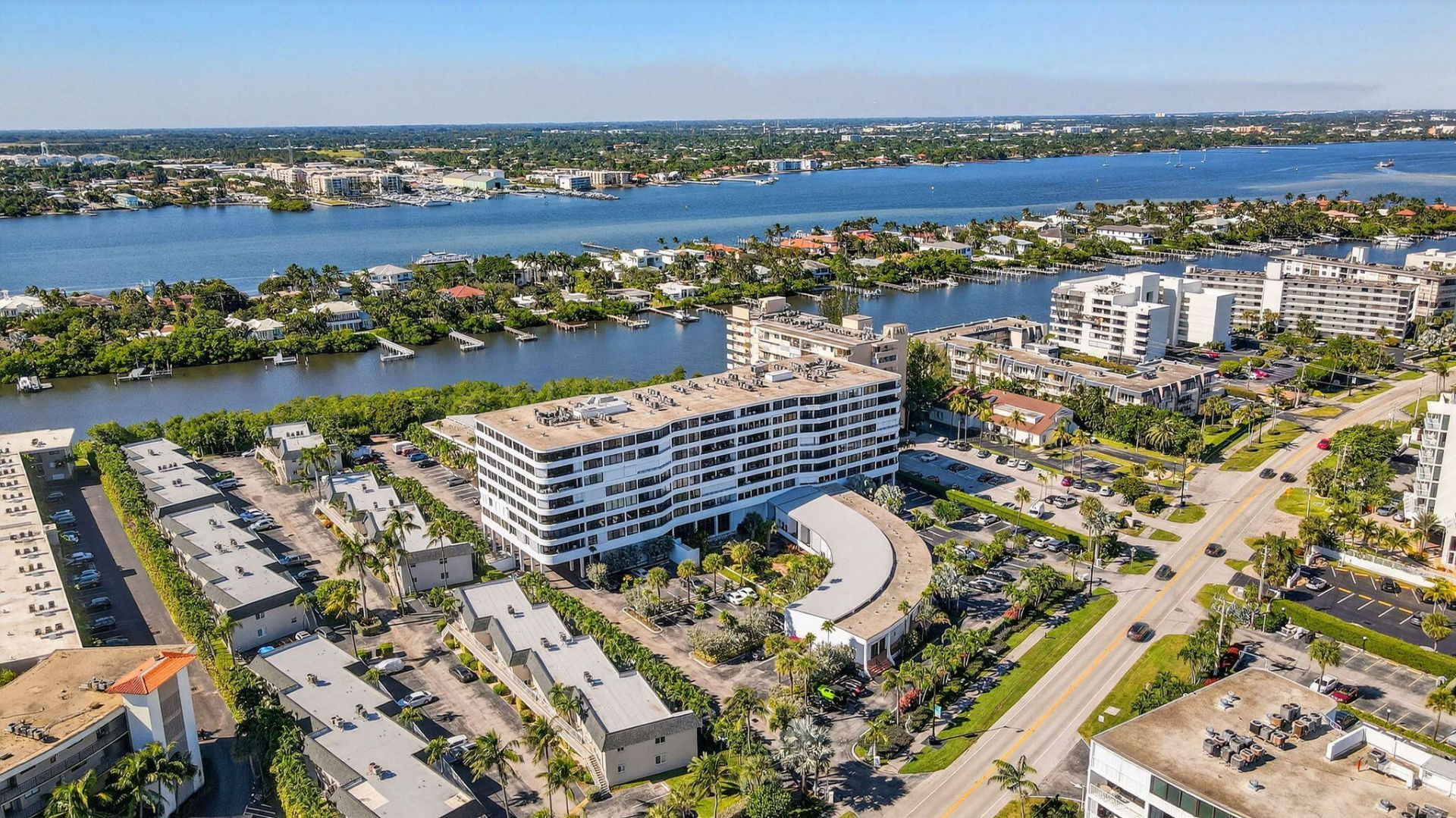 3589 S Ocean Boulevard, Unit 19, South Palm Beach, FL 33480 Photo