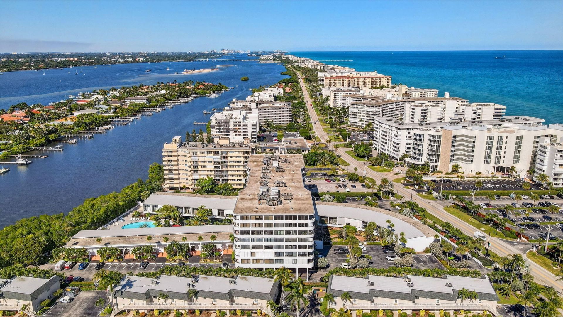 3589 S Ocean Boulevard, Unit 19, South Palm Beach, FL 33480 Photo