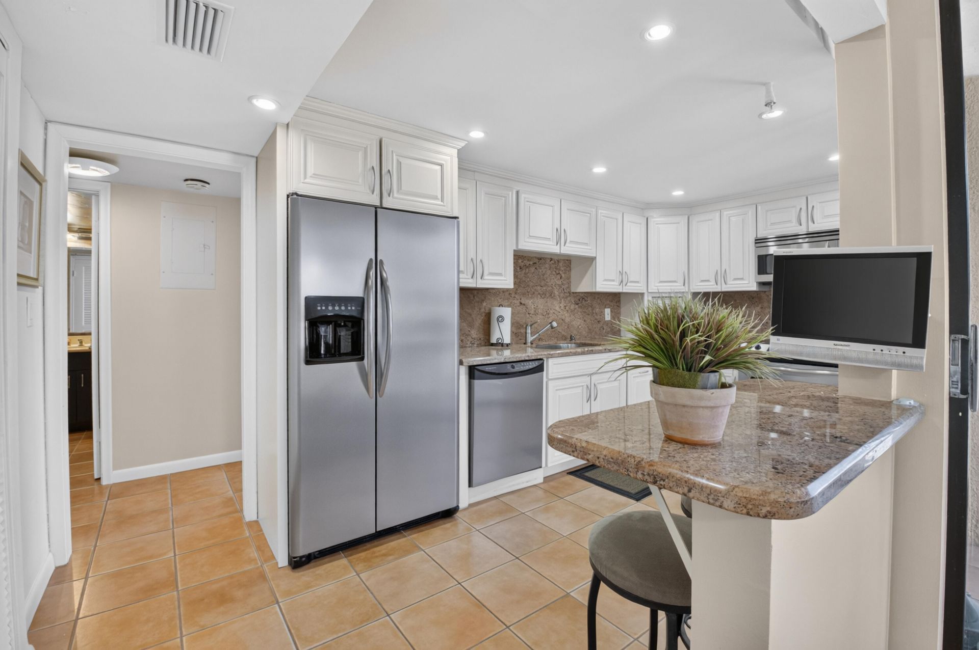 1721 Bridgewood Drive, Unit 1721, Boca Raton, FL 33434 Photo
