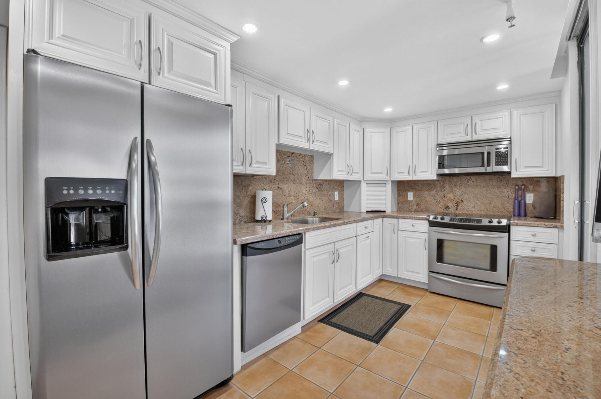 1721 Bridgewood Drive, Unit 1721, Boca Raton, FL 33434 Photo