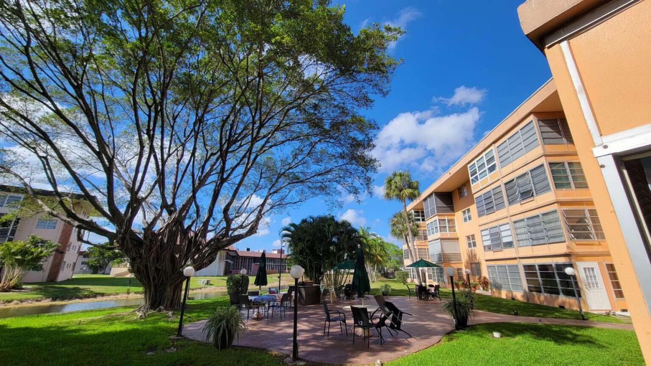 3001 NW 46th Avenue, Unit 104, Lauderdale Lakes, FL 33313 Photo