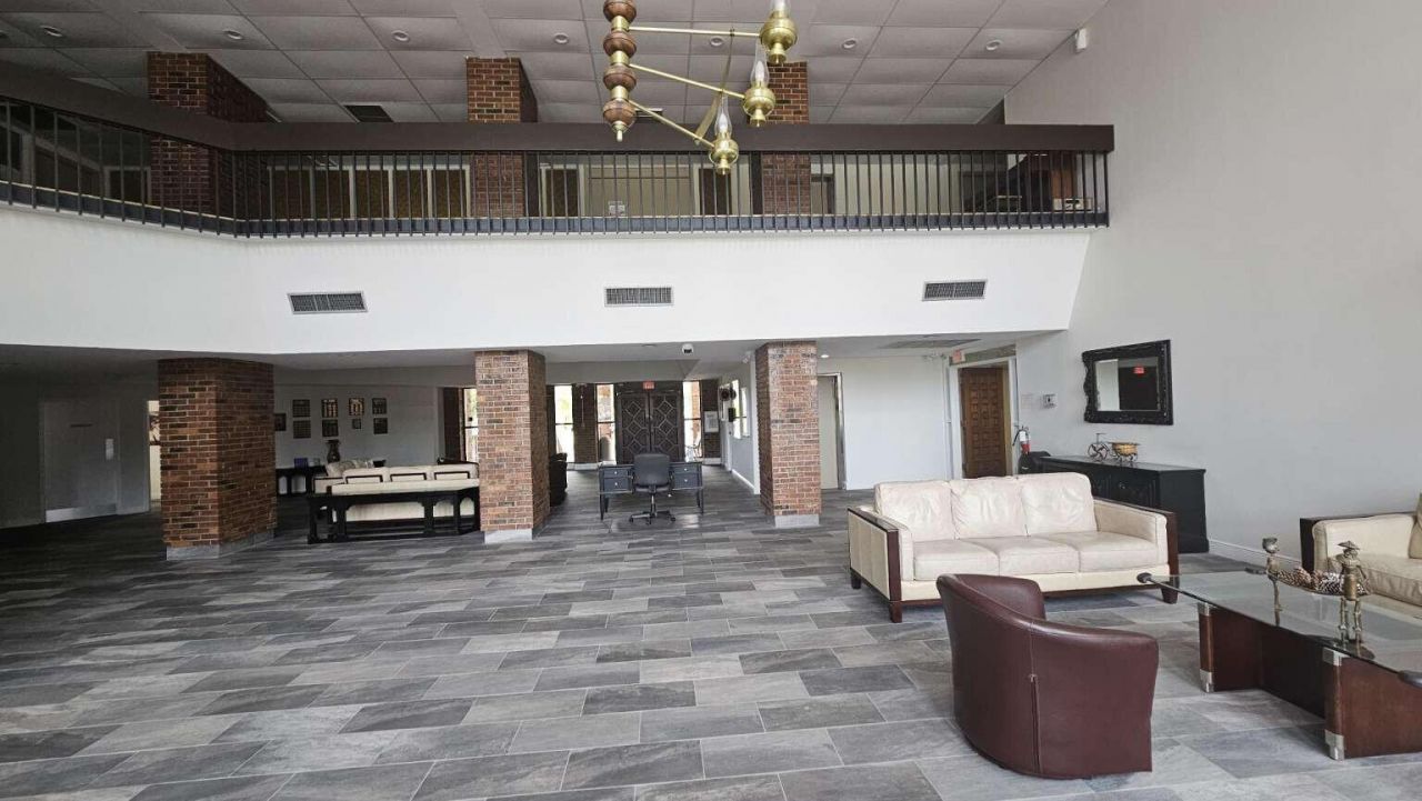 3001 NW 46th Avenue, Unit 104, Lauderdale Lakes, FL 33313 Photo