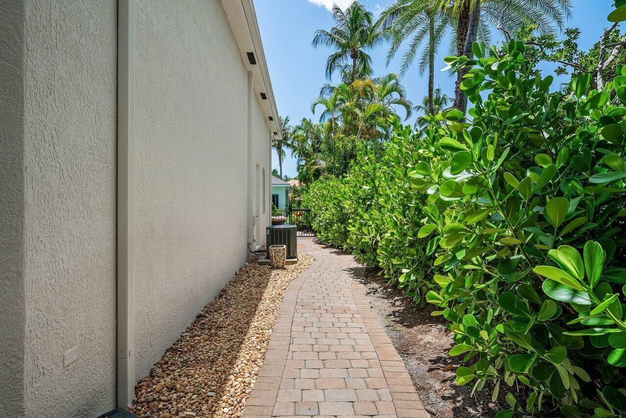 108 San Marita Way, Palm Beach Gardens, FL 33418 Photo