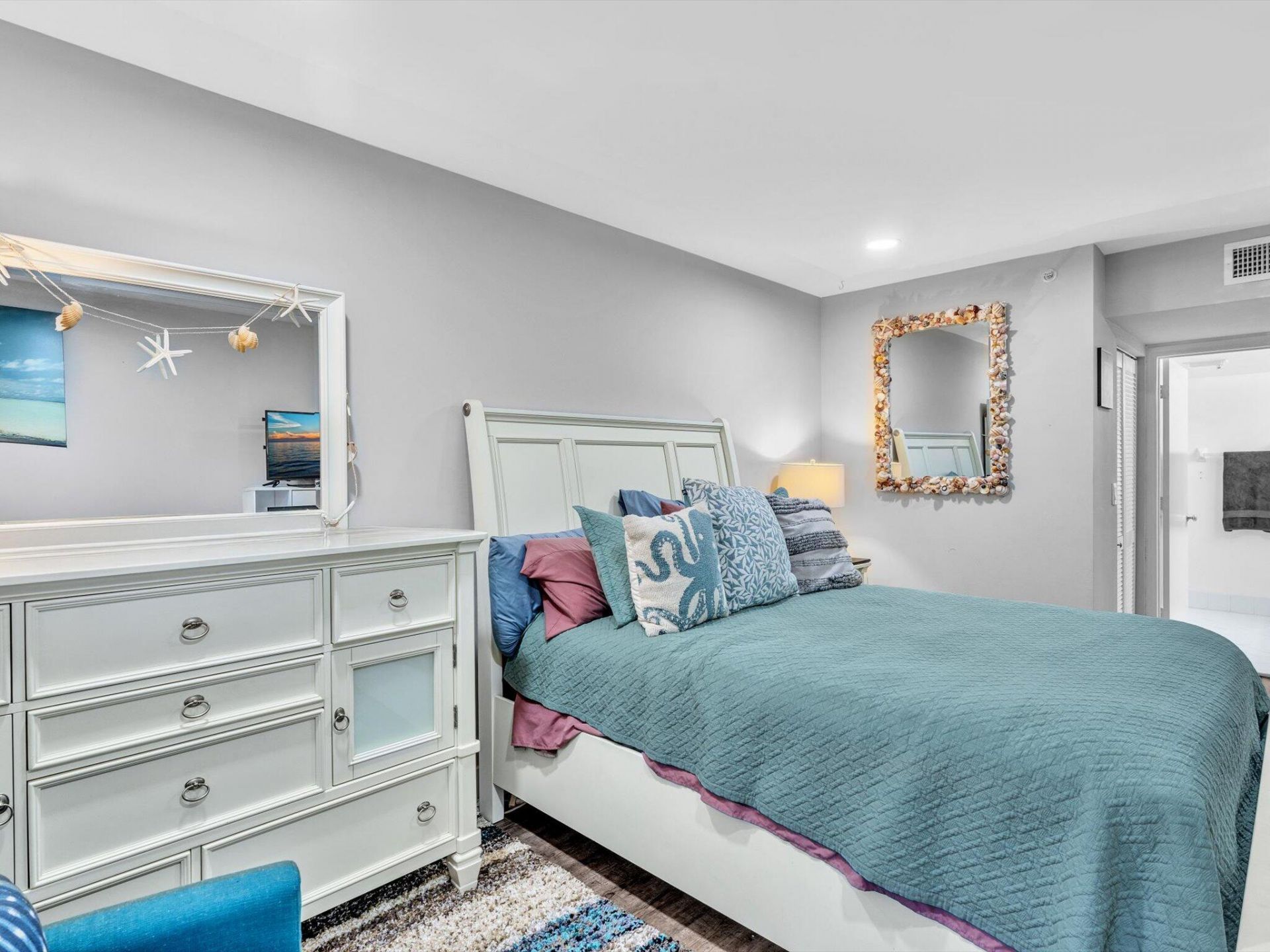 2721 Ocean Club Boulevard, Unit 104, Hollywood, FL 33019 Photo