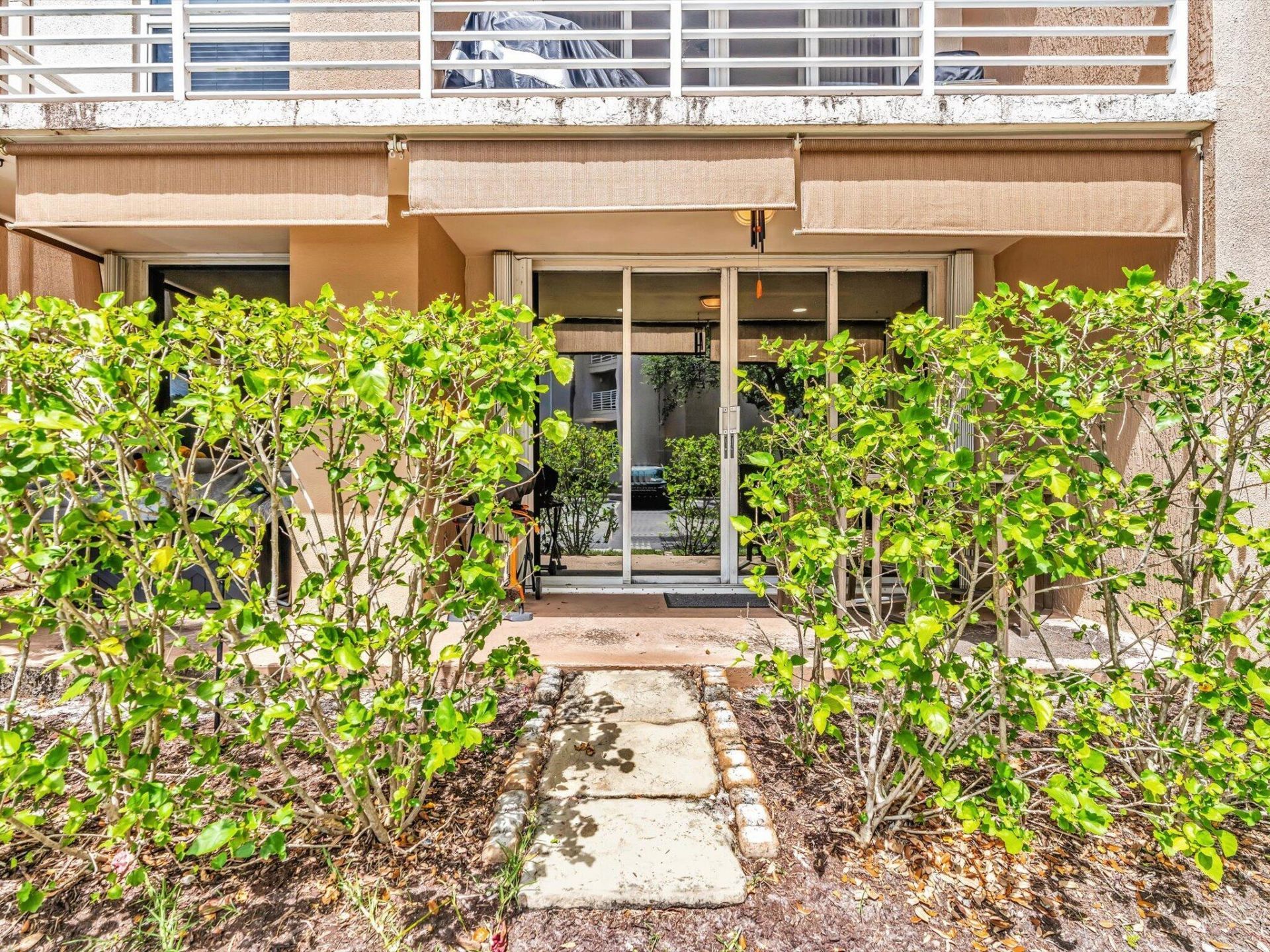 2721 Ocean Club Boulevard, Unit 104, Hollywood, FL 33019 Photo