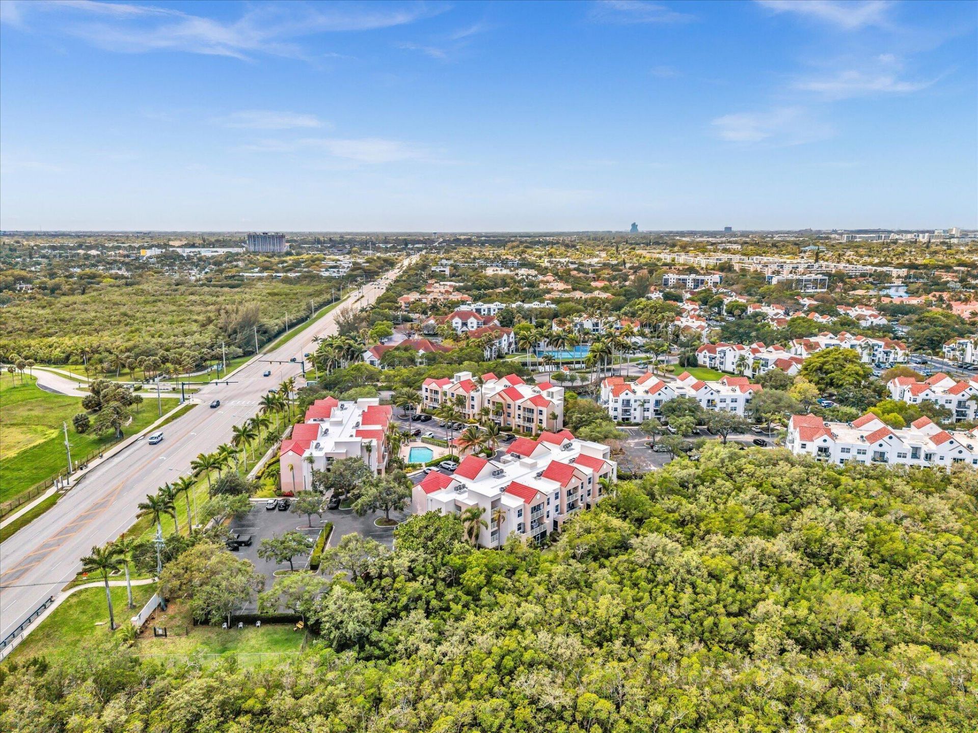 2721 Ocean Club Boulevard, Unit 104, Hollywood, FL 33019 Photo