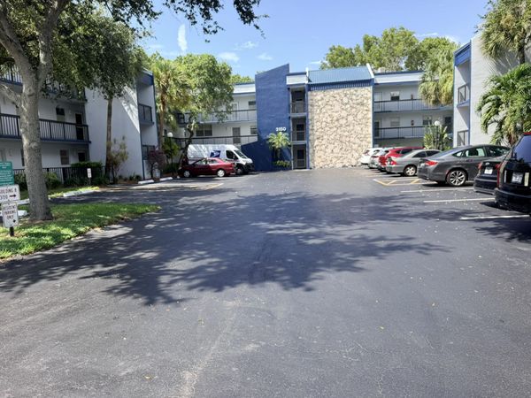 3150 Holiday Springs Boulevard, Unit 8-111, Margate, FL 33063