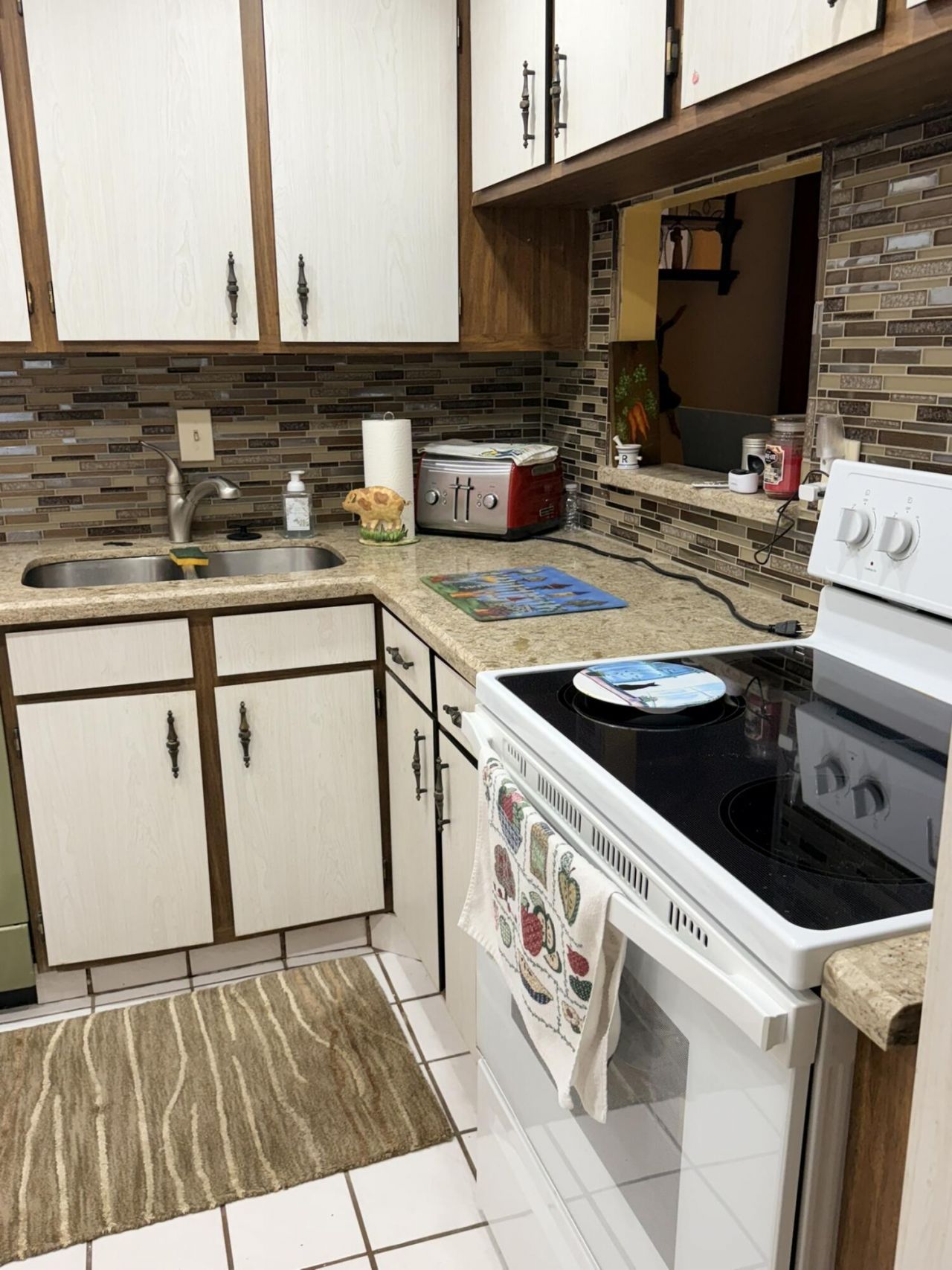 3150 Holiday Springs Boulevard, Unit 8-111, Margate, FL 33063 Photo