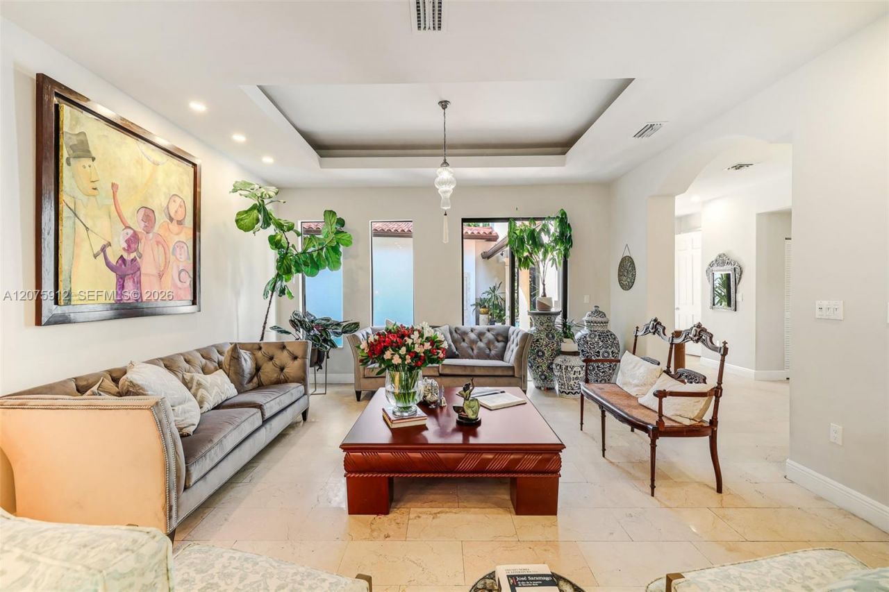 6550 SW 75th Ter , South Miami, FL 33143 Photo