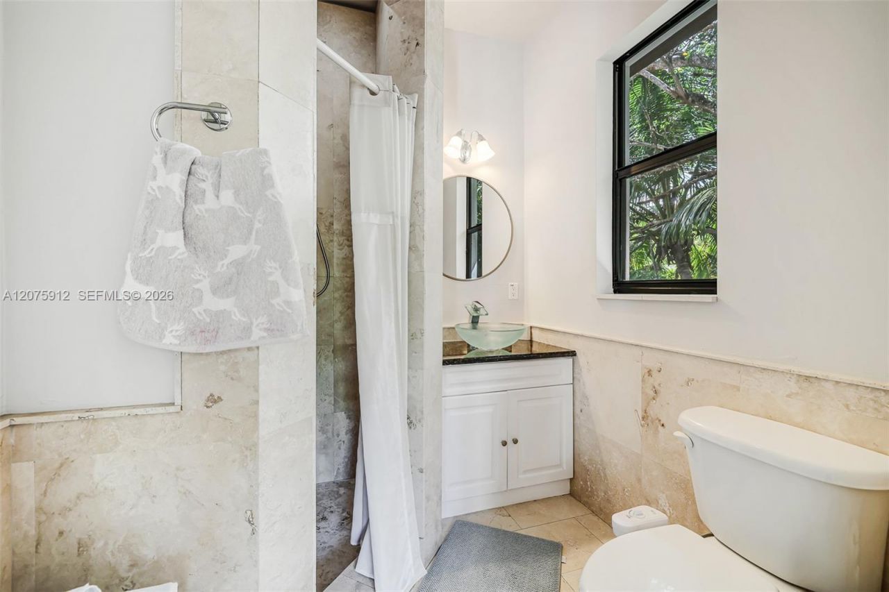 6550 SW 75th Ter , South Miami, FL 33143 Photo