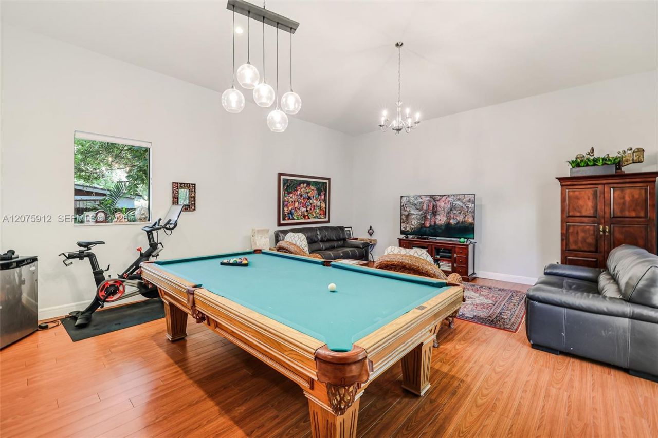 6550 SW 75th Ter , South Miami, FL 33143 Photo