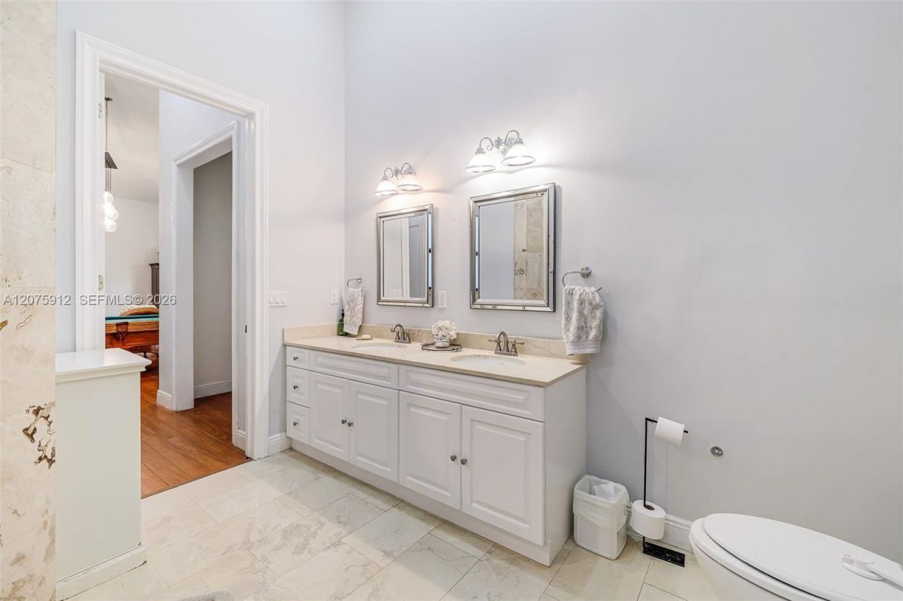6550 SW 75th Ter , South Miami, FL 33143 Photo