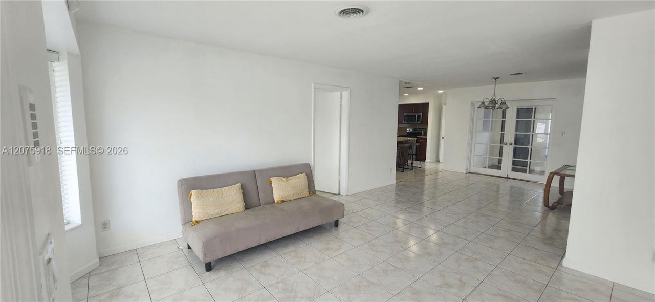 3345 Hayes St , Hollywood, FL 33021 Photo