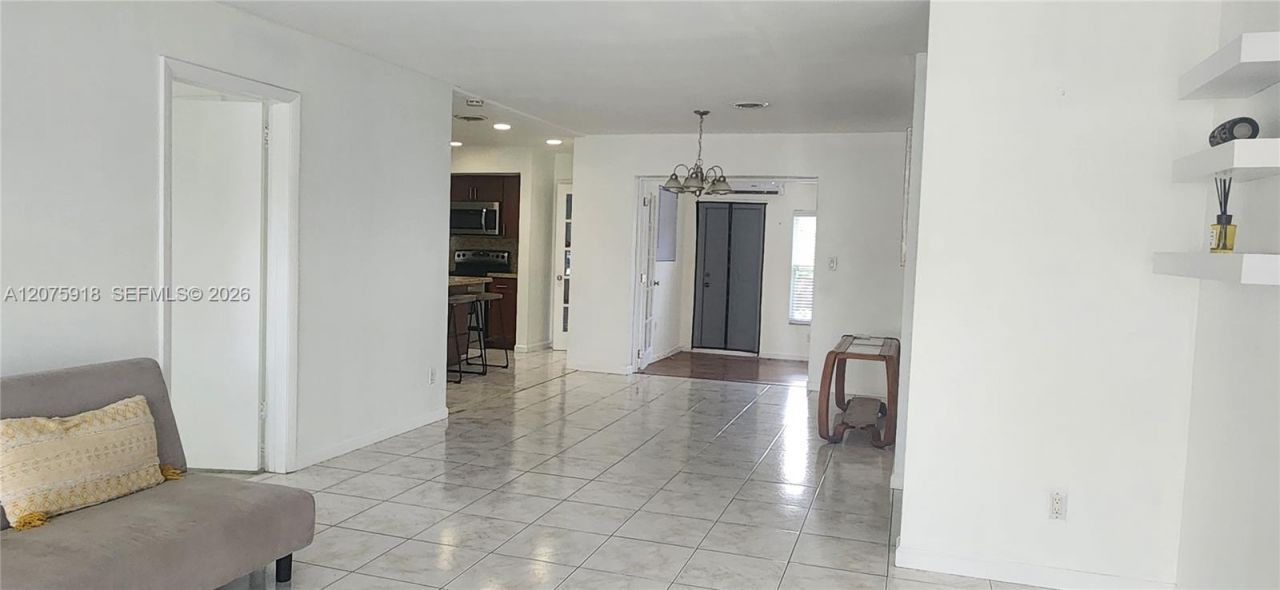 3345 Hayes St , Hollywood, FL 33021 Photo