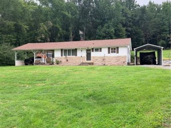 5705 Statesville Road , North Wilkesboro, NC 28659