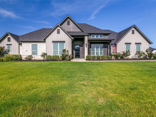 12000 Bella Vino Drive, Fort Worth, TX 76126