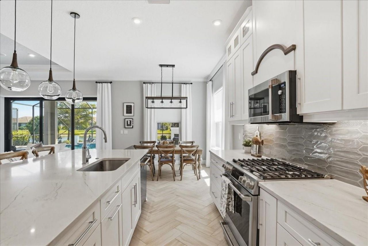 6243 Plateau Court , Bradenton, FL 34203 Photo