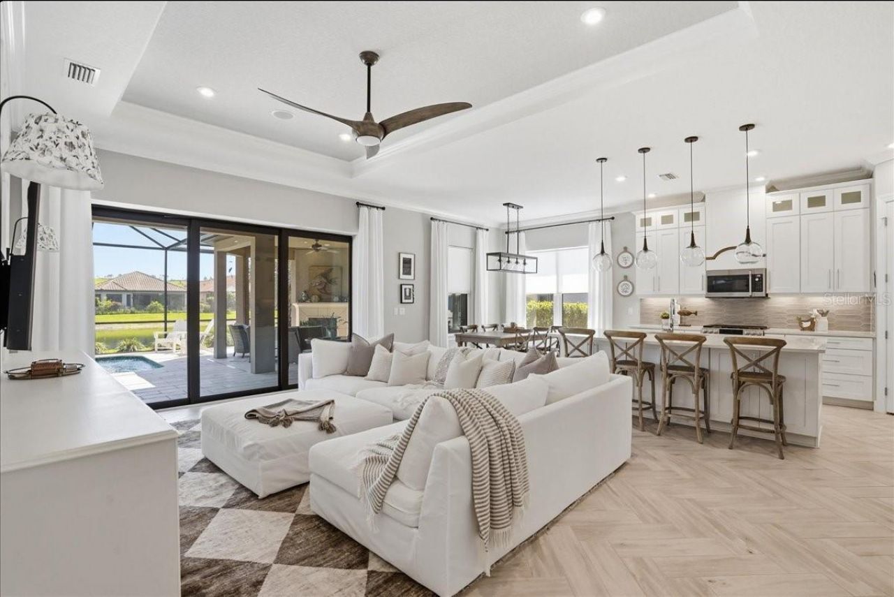 6243 Plateau Court , Bradenton, FL 34203 Photo