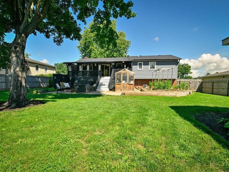 425 Meadow Lane, Trenton, OH 45067 Photo 9