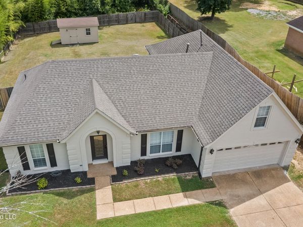 1090 Fawn Drive, Hernando, MS 38632