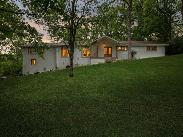 909 Plateau Pkwy , Nashville, TN 37205
