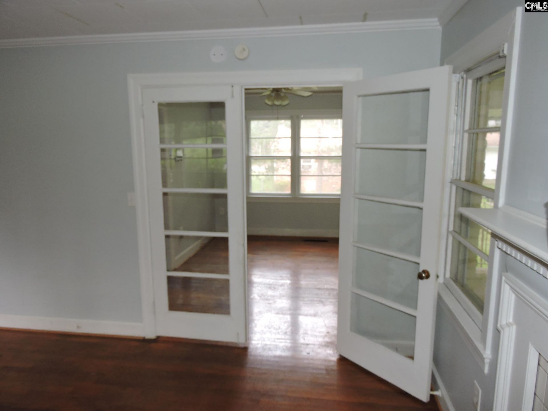 922 Jessica Avenue  Photo 4