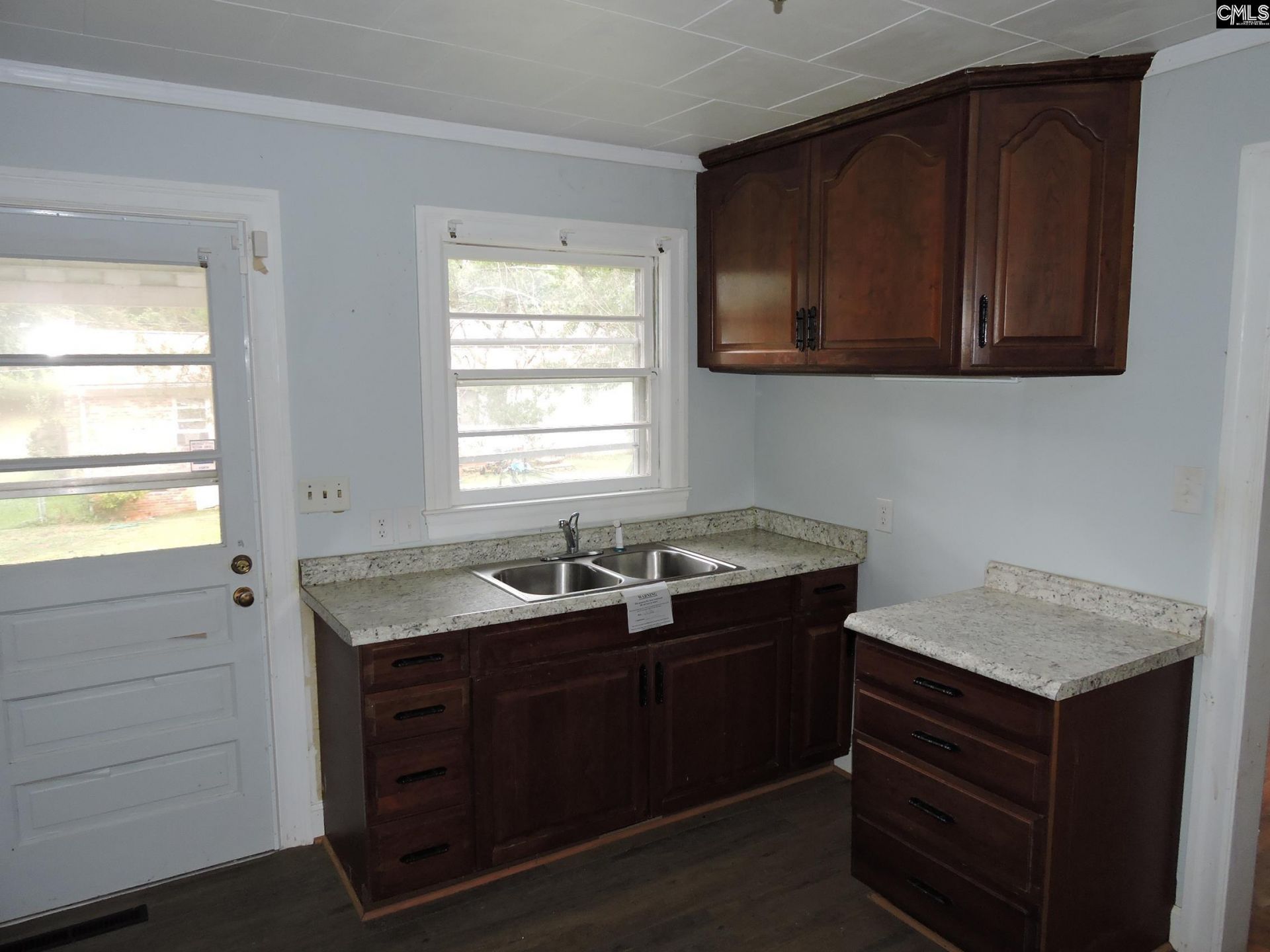 922 Jessica Avenue  Photo 8