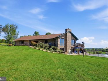 42243 SUGARLOAF VIEW LANE, LEESBURG, VA 20176