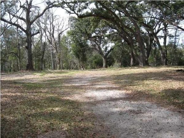 3825 Moffett Road, Mobile, AL 36618
