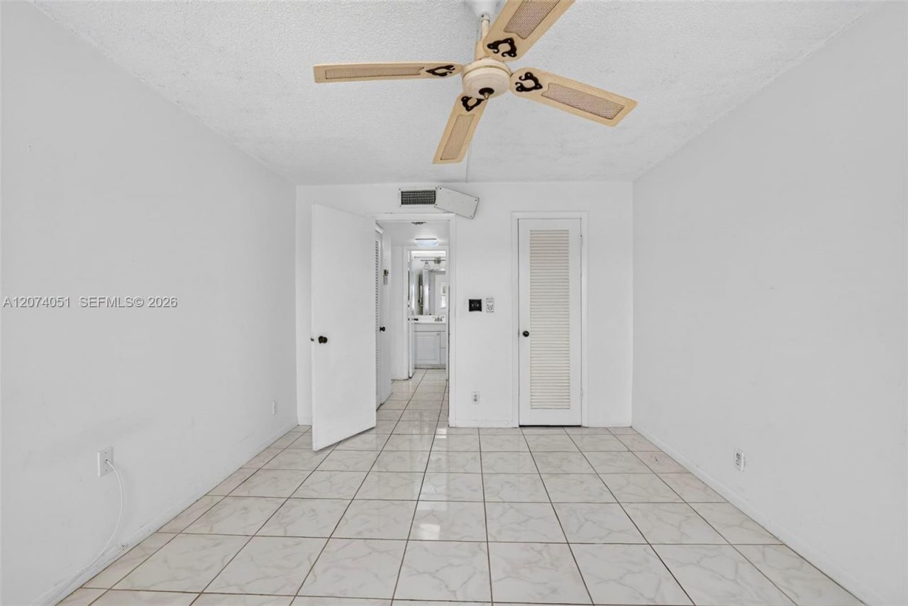 2731 N Pine Island Rd , Unit 205, Sunrise, FL 33322 Photo