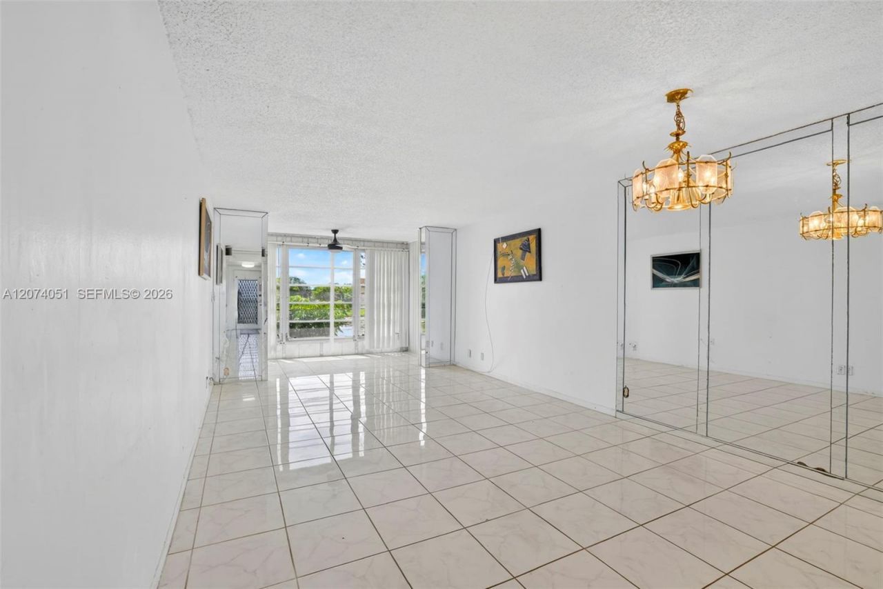 2731 N Pine Island Rd , Unit 205, Sunrise, FL 33322 Photo