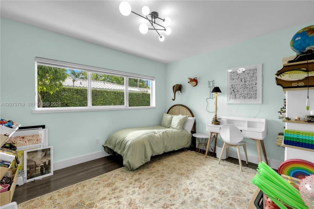 1885 Daytonia Rd, Miami Beach, FL 33141 Photo