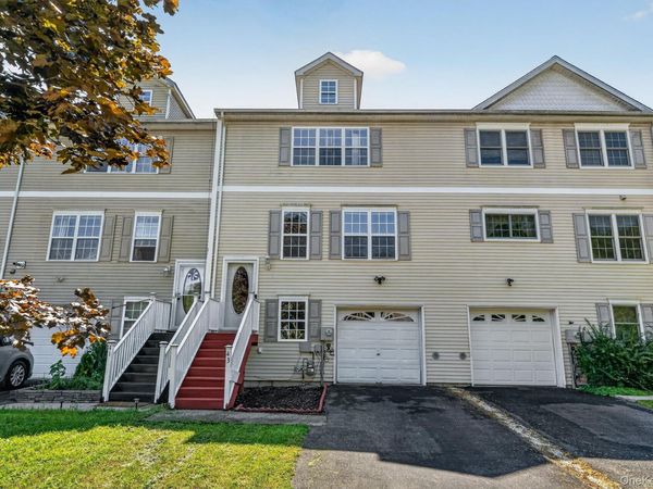 43 Mayer Drive, Middletown, NY 10940