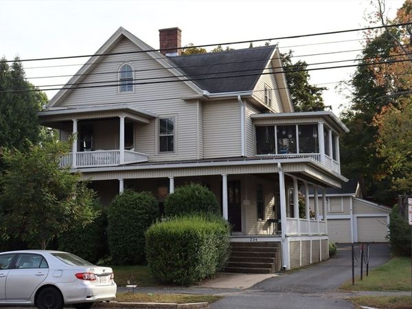 234 Elm St, Northampton, MA 01060