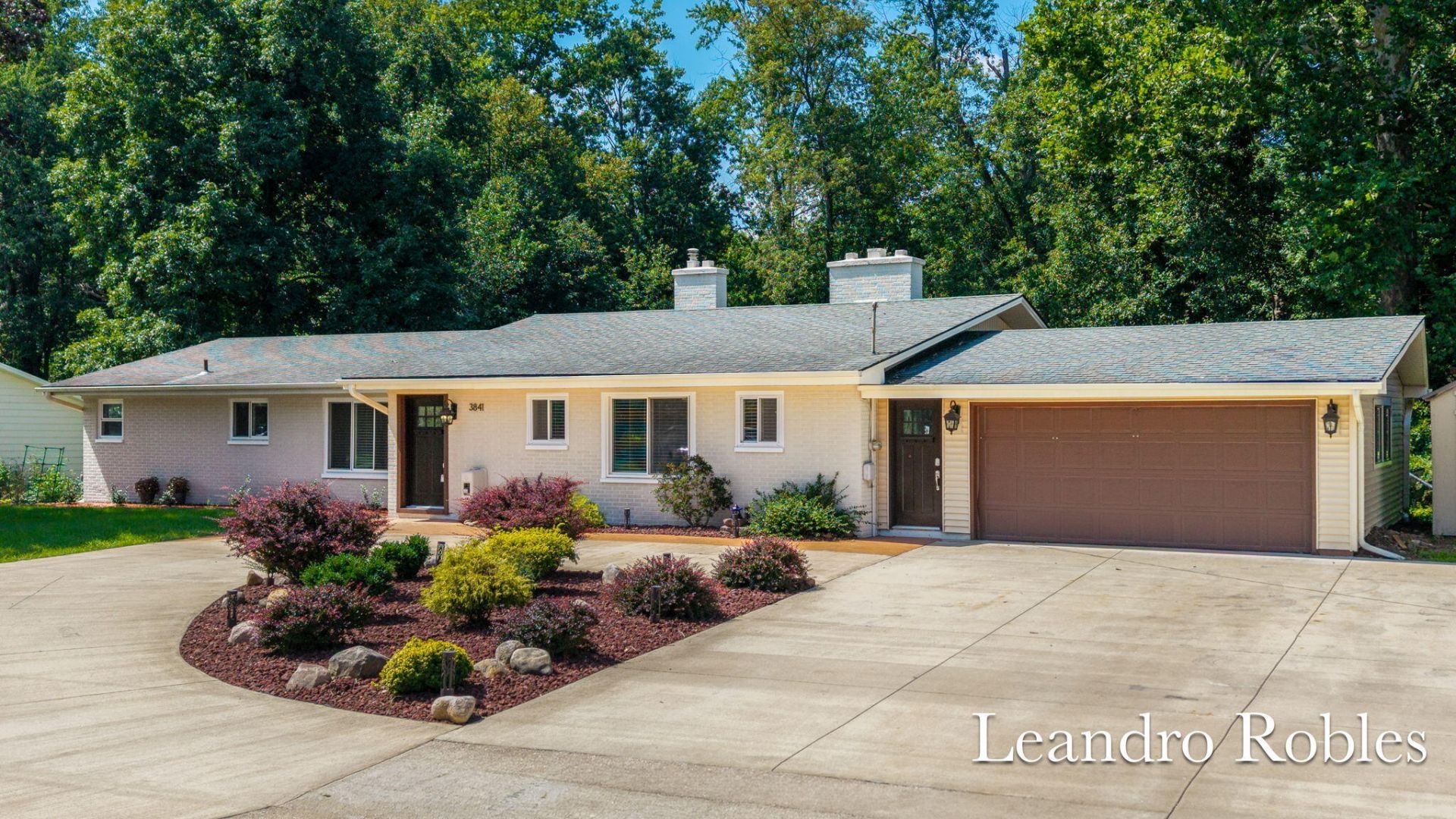 3841 Wedgewood Drive Sw, Wyoming, MI 49519 Main Photo